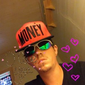 Meet your Posher, Cody